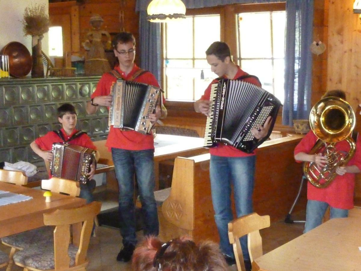 Liesing Das Kleine Berghotel מראה חיצוני תמונה